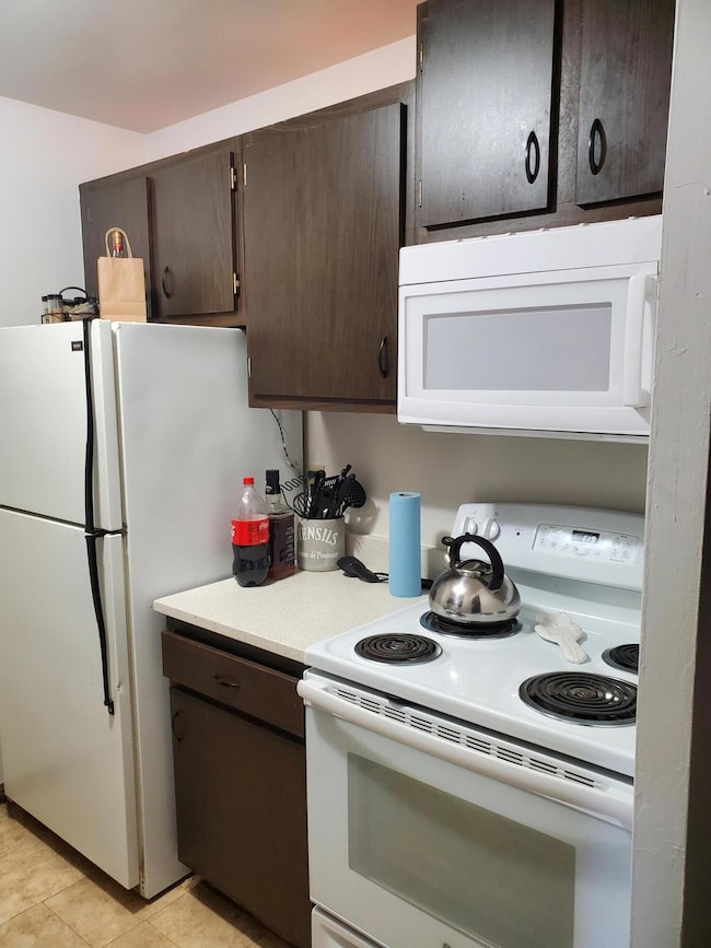 Kitchen (2)