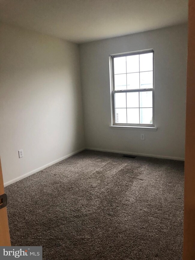 166 Frederic Ct, West Deptford, NJ 08086 - photo 5