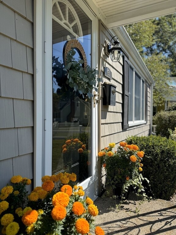 63 Clarendon St, South Weymouth, MA 02190 - photo 4