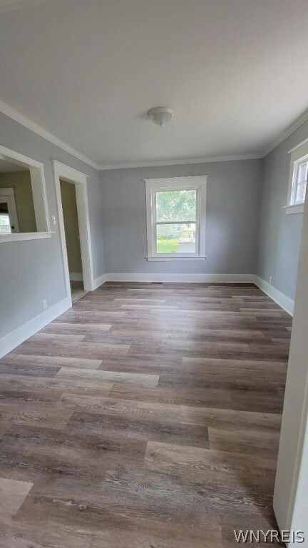 431 Fredericka St, North Tonawanda, NY 14120 - photo 5