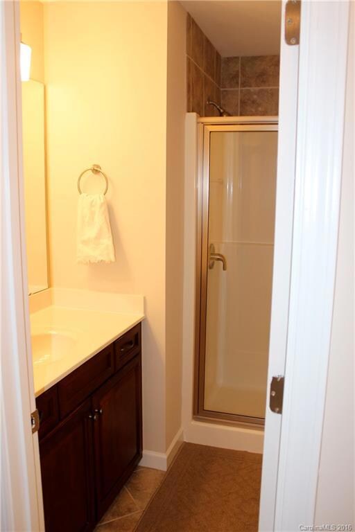 21 Longbow Ct, Clover, SC 29710 - photo 6