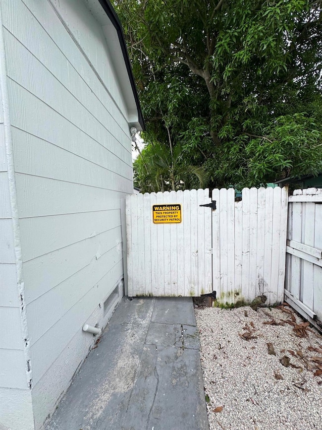 626 37th St unit C, West Palm Beach, FL 33407 - photo 7