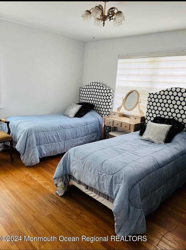 3 Cypress Ave unit SUMMER, Oakhurst, NJ 07755 - photo 4