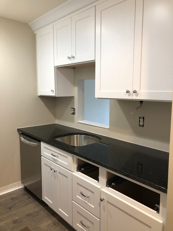 Edgewater Place Condominiums unit 320, Quincy, MA 02171 - photo 7