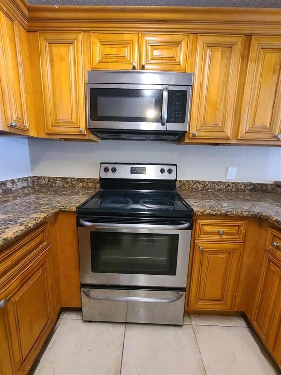 1720 Windorah Way unit B, West Palm Beach, FL 33411 - photo 4