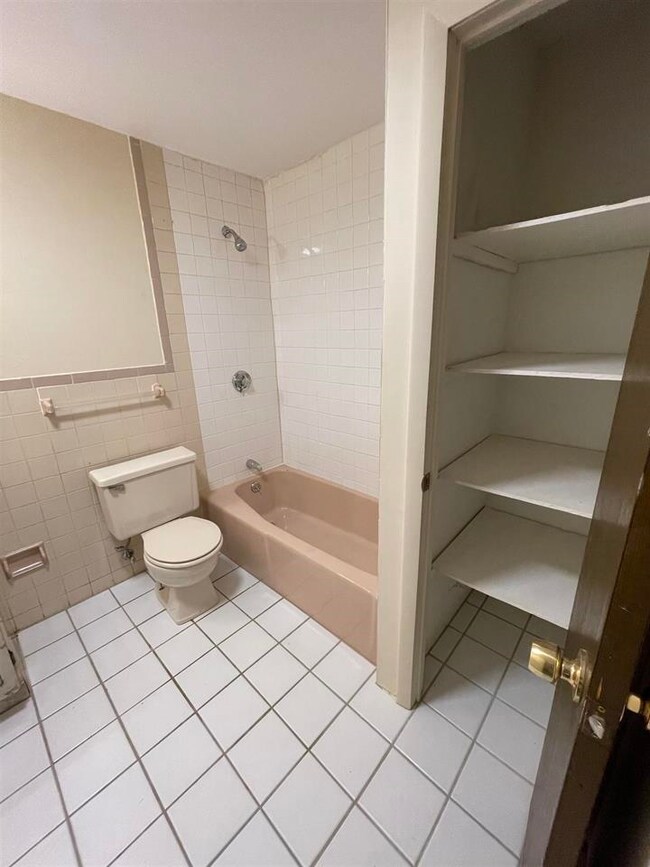 81 Fisherville Rd unit 6, Concord, NH 03303 - photo 7