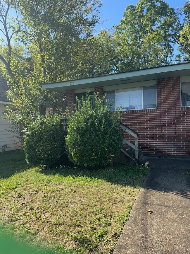 1918 Ivy St, Chattanooga, TN 37404 - photo 2