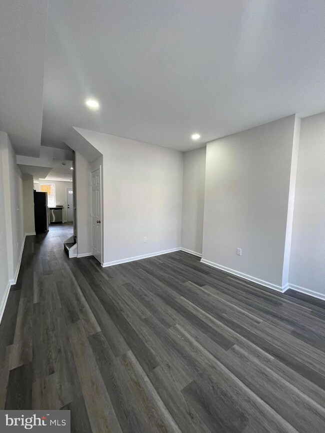 1606 N Wolfe St, Baltimore, MD 21213 - photo 3