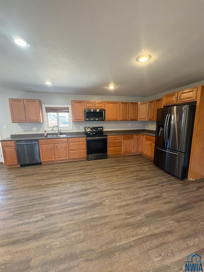 1012 N Mae St, Storm Lake, IA 50588 - photo 4