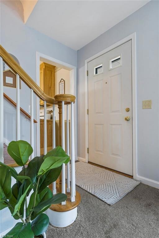 25880 Myrtle Ave, Olmsted Falls, OH 44138 - photo 6