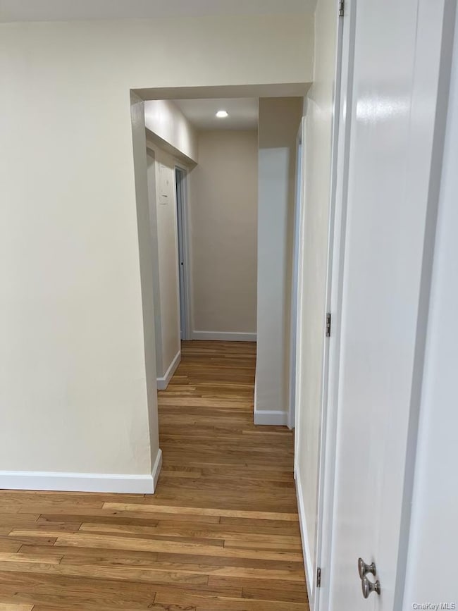 142-20 84 Dr unit 4D, Briarwood, NY 11435 - photo 6