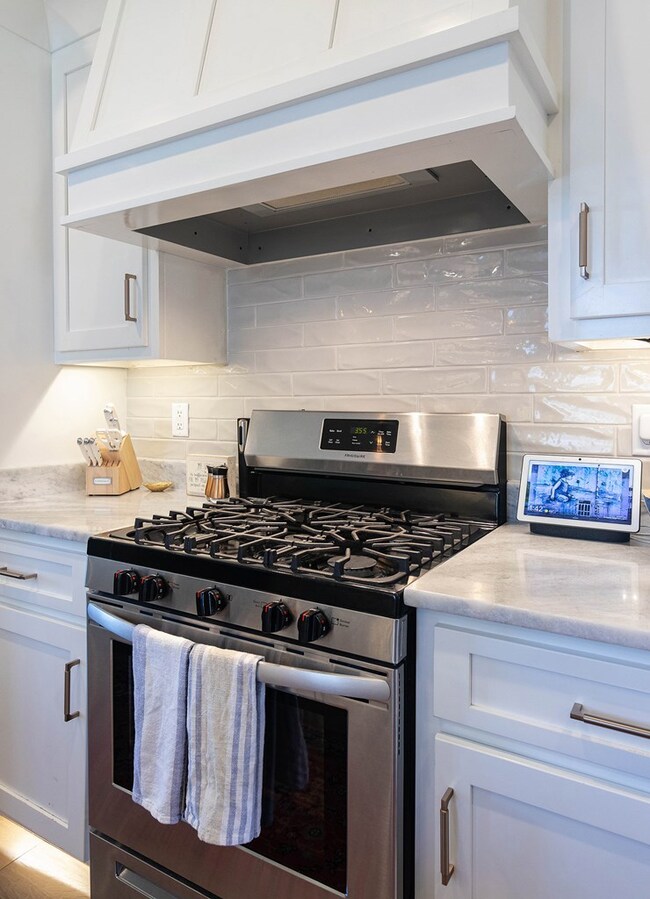 537 Shreve Oak Cir, Lafayette, MS 38655 - photo 7