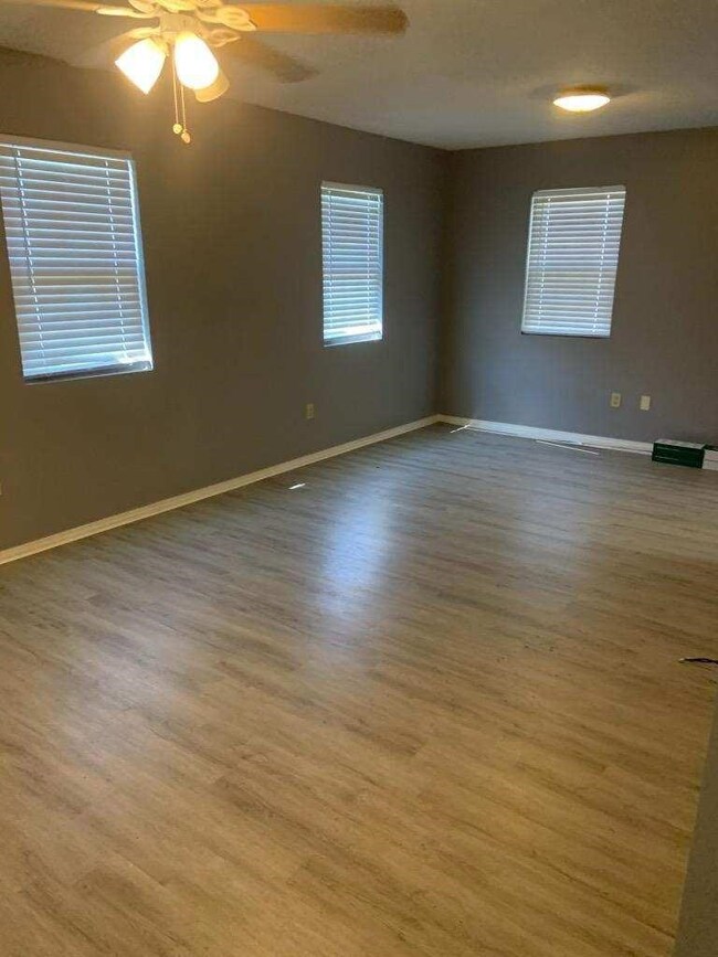 606 Briarcliff Cir, Sparks, GA 31647 - photo 6