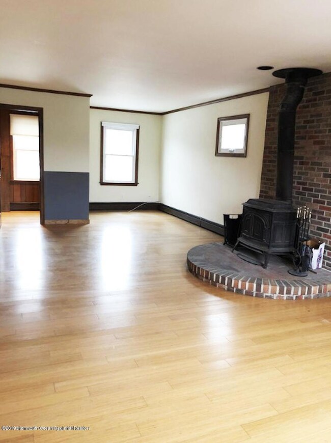 161 Main St unit Upstairs, Manasquan, NJ 08736 - photo 7