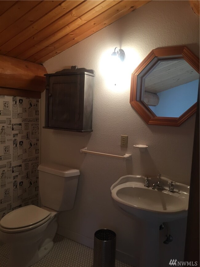 12808 Vail Rd SE, Yelm, WA 98597 - photo 6