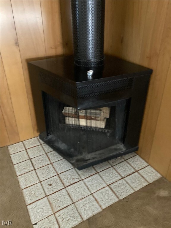 Wood burning fireplace