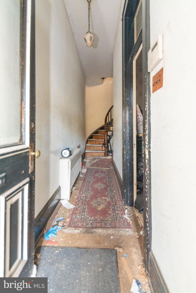 402 N Patterson Park Ave, Baltimore, MD 21231 - photo 2