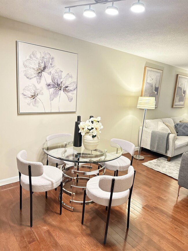 9 Bartemus Trail unit U301, Nashua, NH 03063 - photo 2