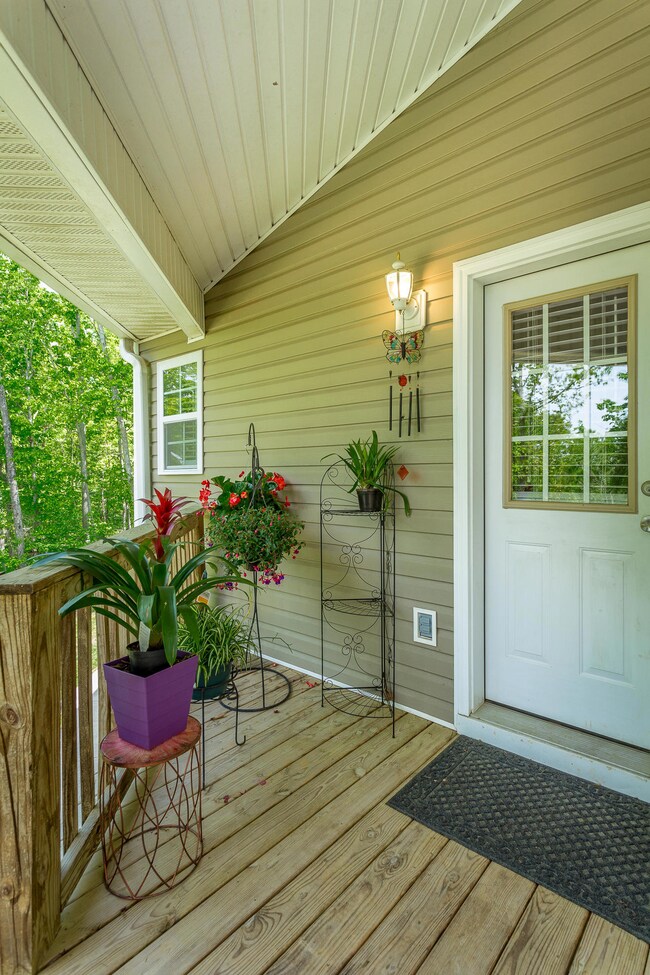 197 N Ridge Drive-30