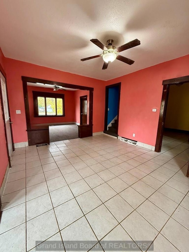 809 N Sycamore St, Grand Island, NE 68801 - photo 6