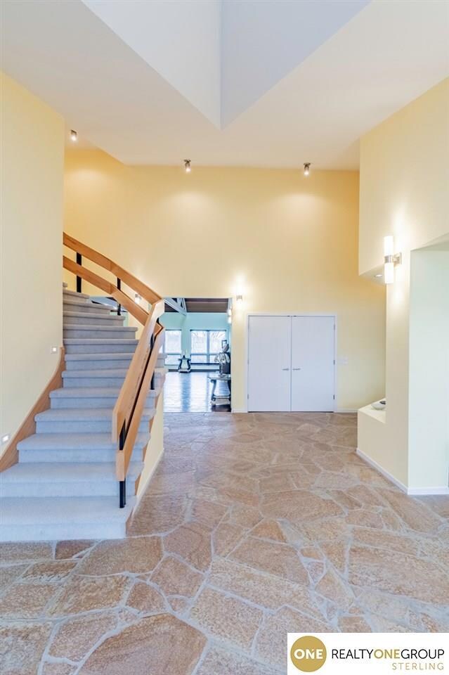 9708 N 225th St, Elkhorn, NE 68022 - photo 6