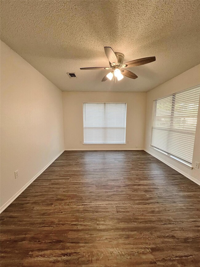 911 Terry Trail, Weatherford, TX 76086 - photo 2