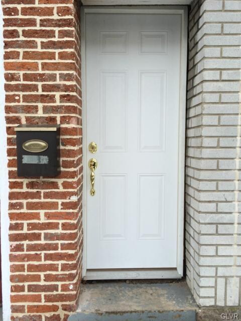 504 W Gordon St, Allentown, PA 18102 - photo 3