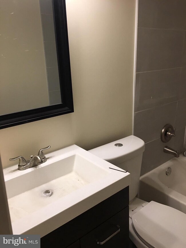 7717 Emerson Rd, Hyattsville, MD 20784 - photo 6