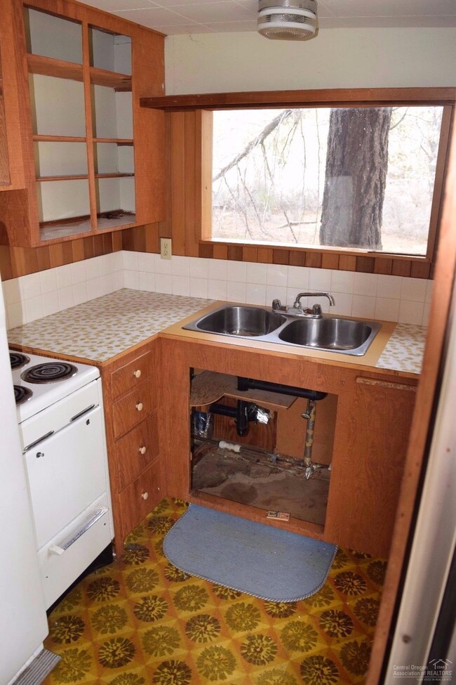 63585 Johnson Rd, Bend, OR 97703 - photo 4