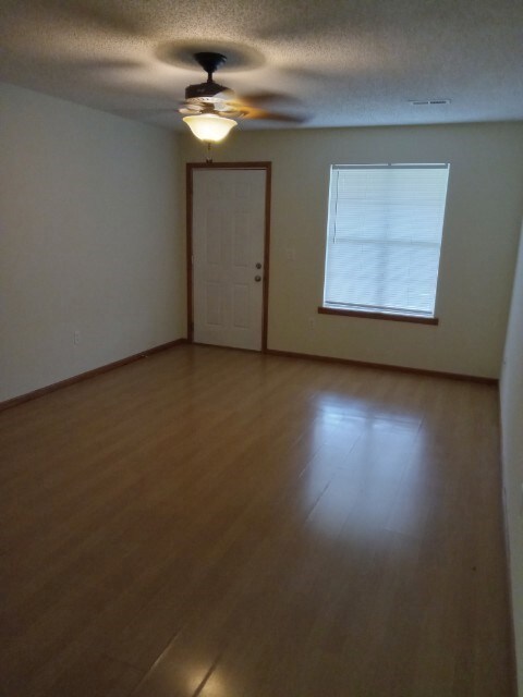 12 S Centennial Ave, West Fork, AR 72774 - photo 6