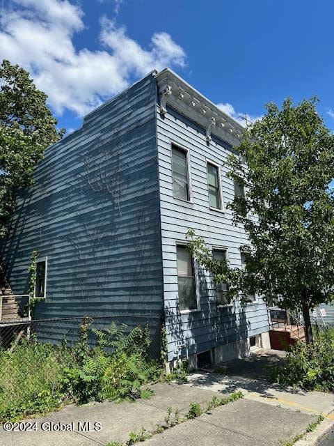 103 Sherman St, Albany, NY 12206 - photo 2