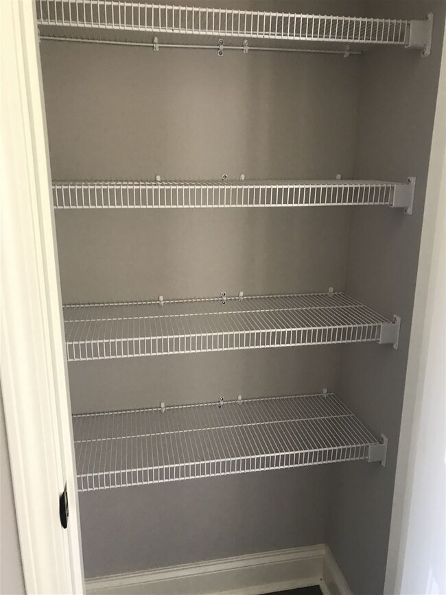 229 N Charity Ln, Warner Robins, GA 31088 - photo 5