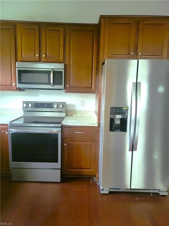 Stainless Steel Appl-New Refrigerator