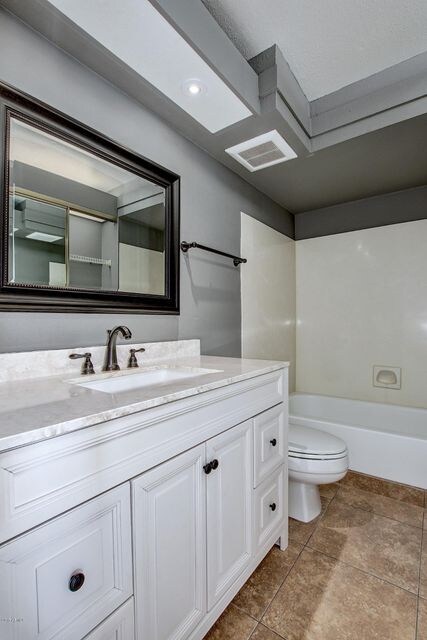 Master Bath 1