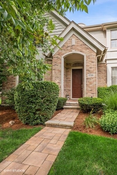 1736 Fielding Dr, Glenview, IL 60026 - photo 2