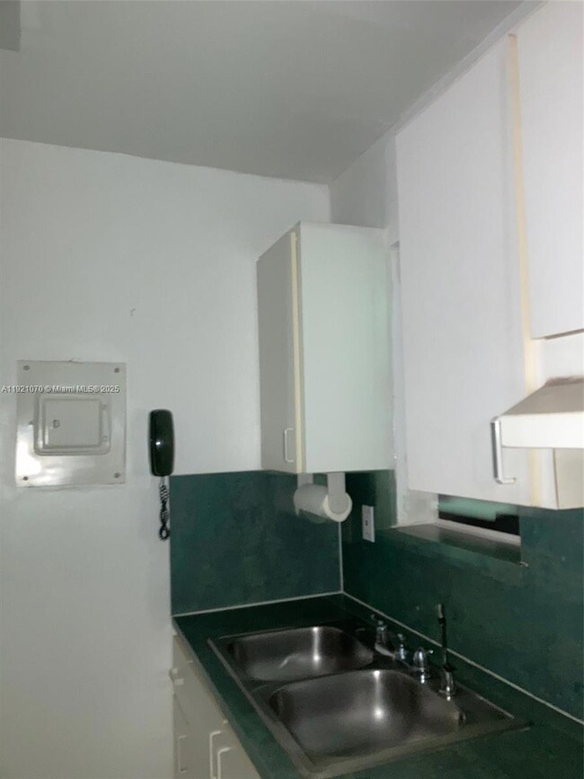 1530 SW 2nd St unit 103, Miami, FL 33135 - photo 7