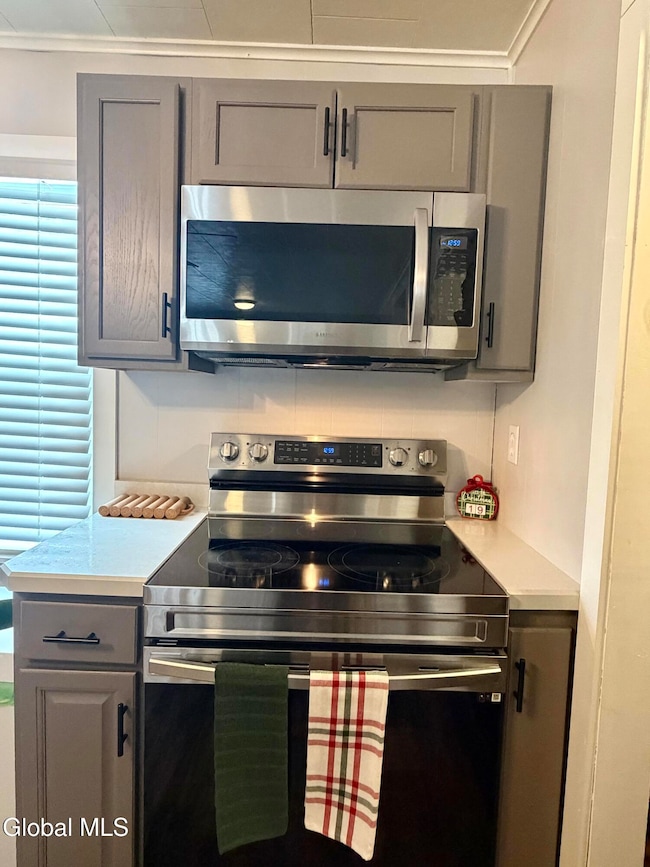 52 Division St, West Glens Falls, NY 12804 - photo 4