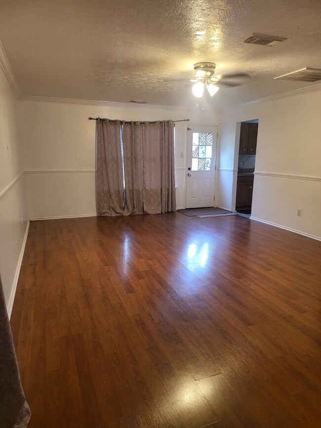 6436 Duckett Park Dr, Houston, TX 77086 - photo 7