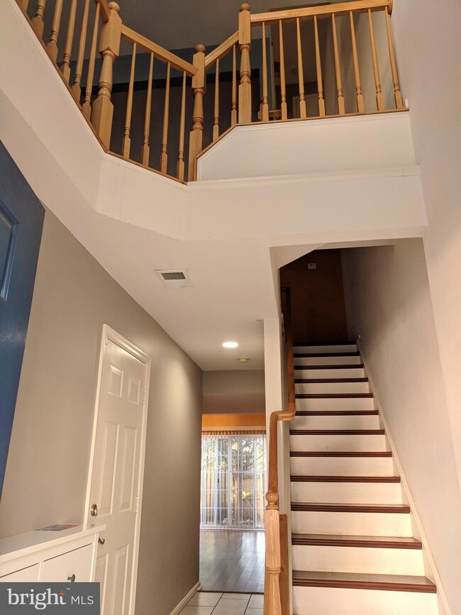 10548 Falkirk Way, Manassas, VA 20109 - photo 2