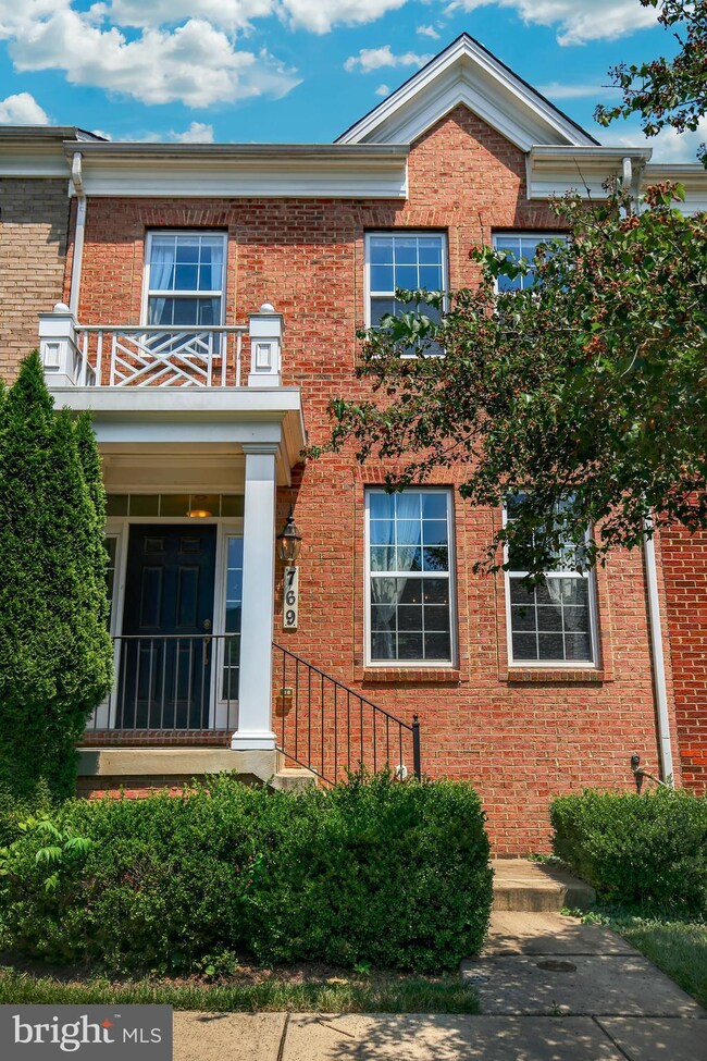 769 Raven Ave, Gaithersburg, MD 20877 - photo 3