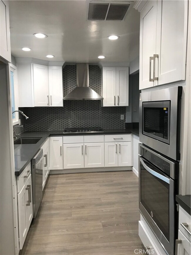 3129 Yearling St, Lakewood, CA 90712 - photo 5