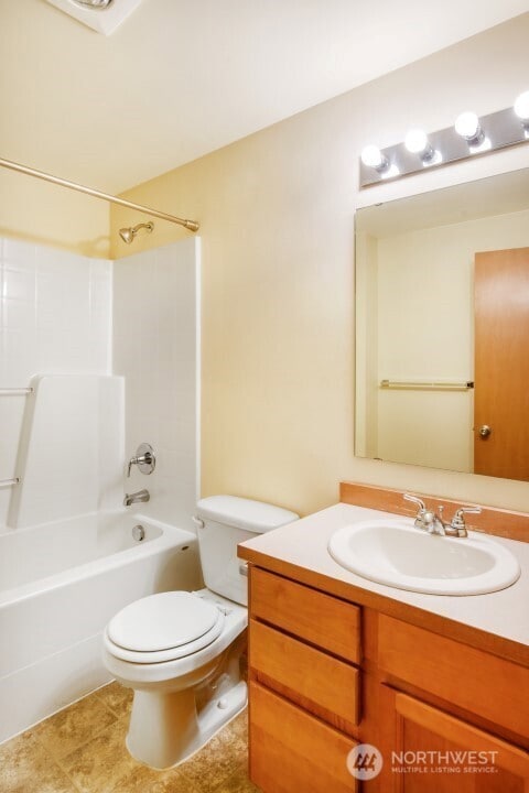 3104 72nd Ave NE, Marysville, WA 98270 - photo 2