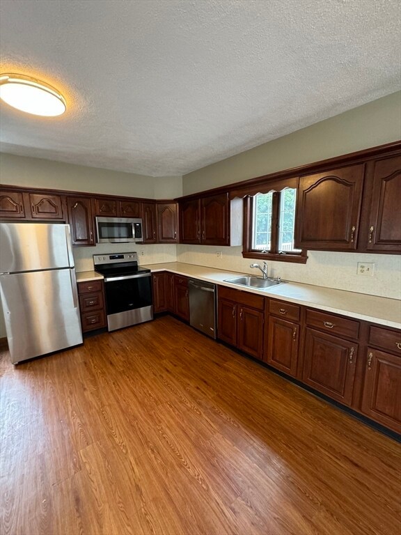 27 Wentworth Place unit 2, Lynn, MA 01904 - photo 3