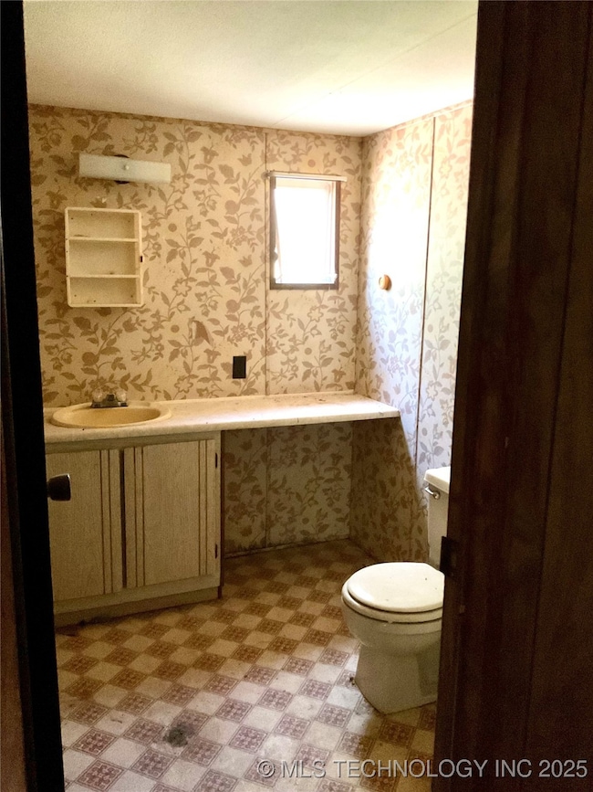 8108 Taylor Creek Rd, Kingston, OK 73439 - photo 6