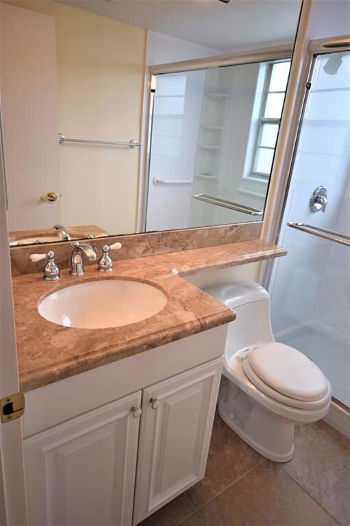 29 Dorset A, Boca Raton, FL 33434 - photo 5