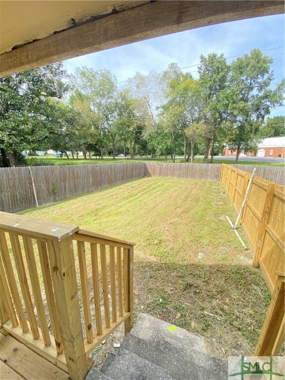 1810 E 39th St, Savannah, GA 31404 - photo 7