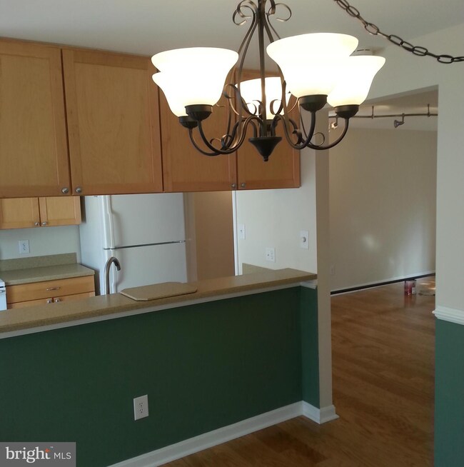 146 Edinburgh Square, Sterling, VA 20164 - photo 7