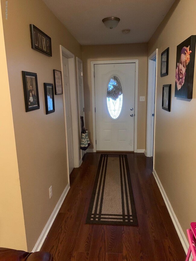 195 Aulbern Dr W, Mount Washington, KY 40047 - photo 2