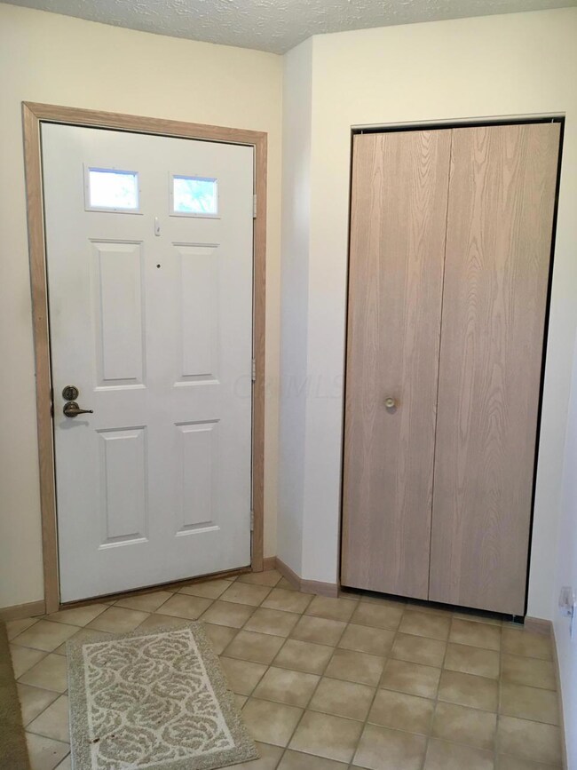 88 Villa Creek Dr unit 1388, Reynoldsburg, OH 43068 - photo 4