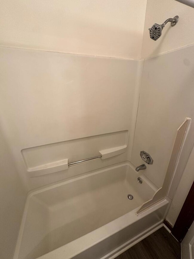 3506 Ivy Commons Dr unit 301, Raleigh, NC 27606 - photo 7